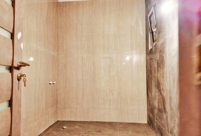 Vindem vila in Navodari in zona de vile - 10