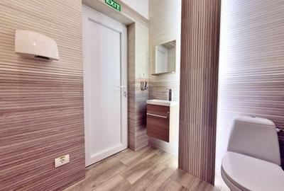 Spațiu comercial, de 42 mp, în Ultracentral - 8