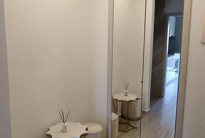 Apartament cu 3 camere decomandat în Central - 2