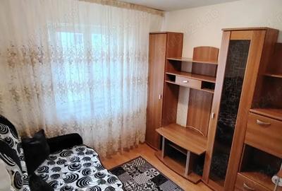 Vand Urgent garsoniera ! - 2