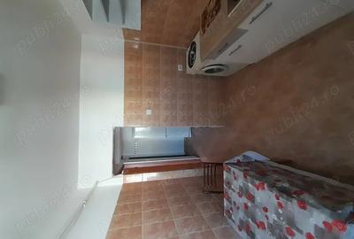 Ofer spre inchiriere garsoniera mobilata ?i utilata - 3