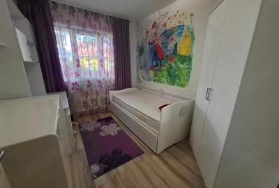 Apartament cu 4 camere decomandat în Central - 3