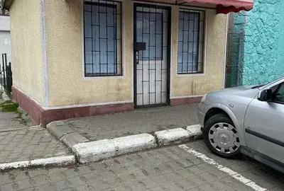 Spatiu comercial ,str Stefan cel Mare nr35b ,de inchiriat! De VANZARE - 1