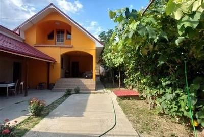 Casa si teren de vanzare Contesti - Bacau sau schimb cu apartament si diferenta - 2