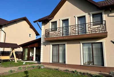 Casă cu 4 camere în Central - 4