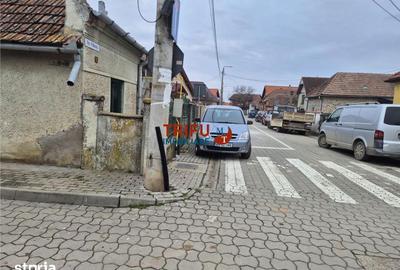 Casă cu 5 camere cu Teren 1651 Mp în Bărăbanț - 11