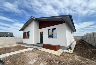 Casă individuală cu 3 camere cu Teren 427 Mp în Berceni - 1
