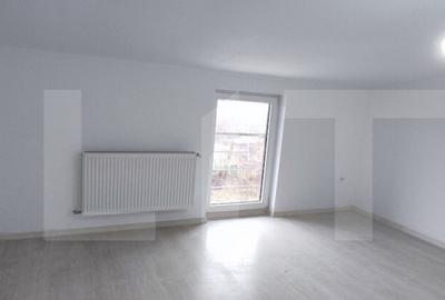 Casă cu 5 camere cu Teren 27 Mp în Giurgiului - 2