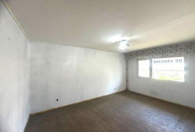 Apartament cu 3 camere decomandat în Letea - 1