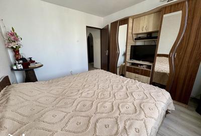 Apartament cu 3 camere, mobilat în Rahova - 10
