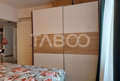 Apartament renovat 66 mp 3 camere 2 bai balcon pivnita Cisnadie - 7