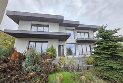 Casa P 1 - 7 camere - s.u. 208 mp - Teren 908 - Pantelimon - - 1