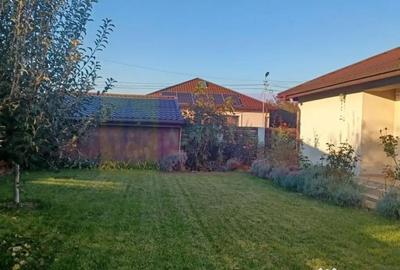 Casă cu 3 camere cu Canalizare în Săbăreni - 5