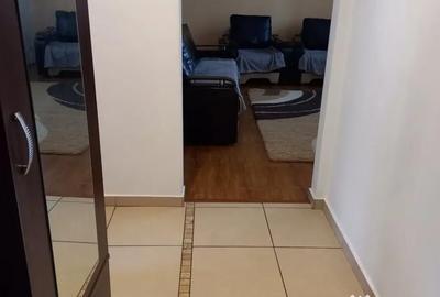 Apartament cu 4 camere decomandat în Titan - 2