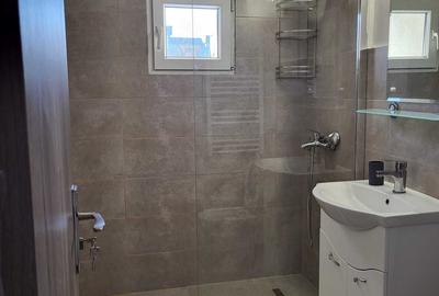 Apartament cu 2 camere decomandat în Aviației - 1