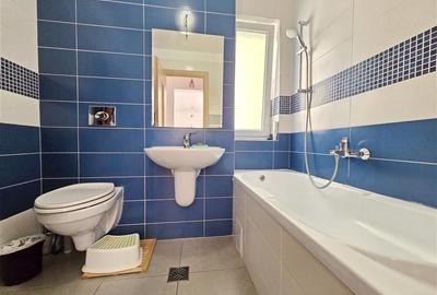 Apartament cu 2 camere semidecomandat în Tractorul - 11