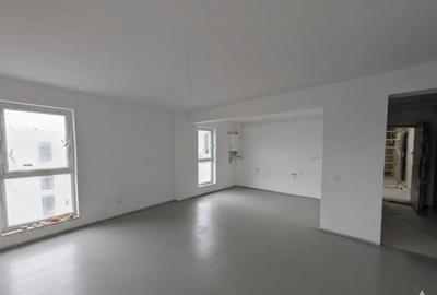 Apartament cu 4 camere semidecomandat în Florești - 3