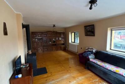 Casă cu 6 camere cu Teren 300 Mp în Tăuții-Măgherăuș - 1