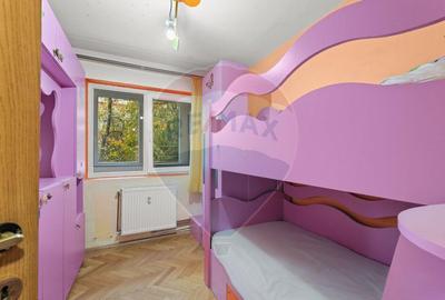 Apartament cu 3 camere de inchiriat - zona Boul Rosu - 1