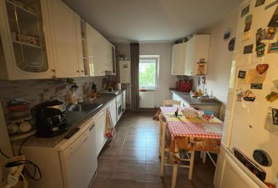 Apartament 4 camere decomandat, 82,41 mp , Zona Rovine - 8