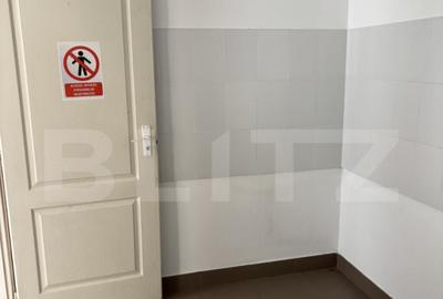 Spațiu comercial, de 102 mp, în Central - 2