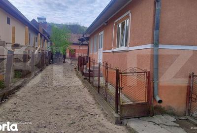 Casă cu 3 camere cu Teren 1200 Mp în Unguraș - 3