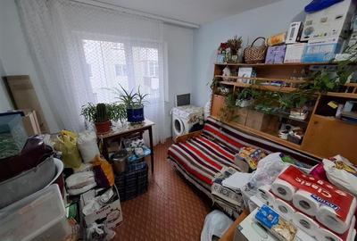 Apartament cu 3 camere semidecomandat în Dacia - 3