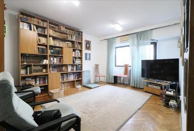 Apartament 3 camere, 2 bai, Independentei UMF, etaj 2, boxa in proprietate - 1