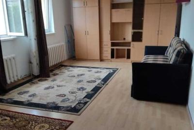 Apartament 1 camera, 42 mp, finisat, decomandat, zona strazii Arinilor