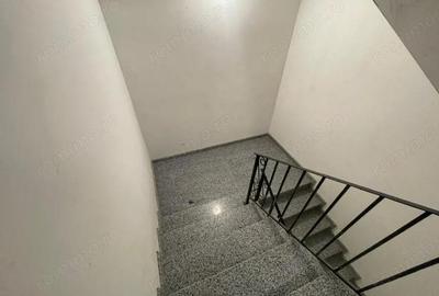 Apartament cu 3 camere decomandat în Siloz - 16