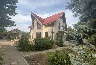 Casă P+M+Pod în Fundeni, compartimentare practică, teren 1.770 mp - 1