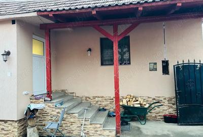 Casă cu 5 camere în Cristian - 2