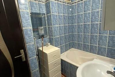 Apartament cu 3 camere decomandat în Țiglina 1 - 8