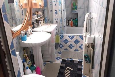 Casă cu 4 camere decomandat cu Canalizare în Calea Galați - 1