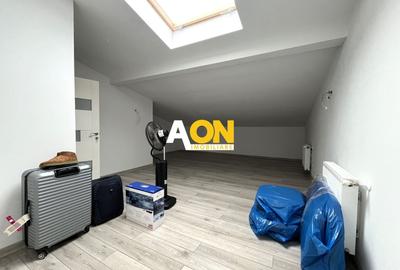 Casă înșiruită, P+E+M, 5 Camere, Zona Micești - 16