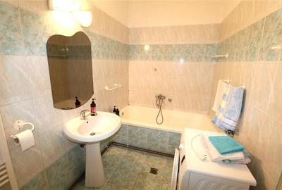 Casa de inchiriat, curte proprie, zona Modern - 13