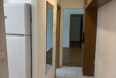 Apartament cu 3 camere semidecomandat în Central - 5