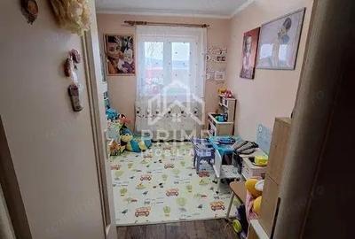 Apartament cu 3 camere decomandat în Ampoi 1 - 2