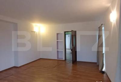 Casă cu 5 camere cu Teren 600 Mp în Central - 7