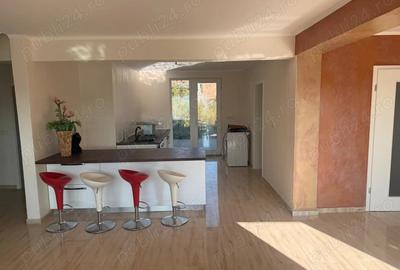 Casă cu 6 camere în Slimnic - 2