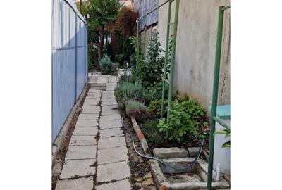 Casă individuală cu 2 camere cu Canalizare în Pajura - 10