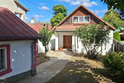 Casă individuală cu 3 camere cu Teren 1117 Mp în Bărboși - 1