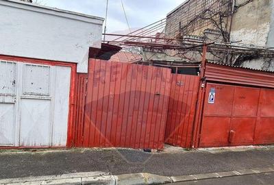 DE VANZARE Teren/Casa in zona Eroii Revolutiei - 2