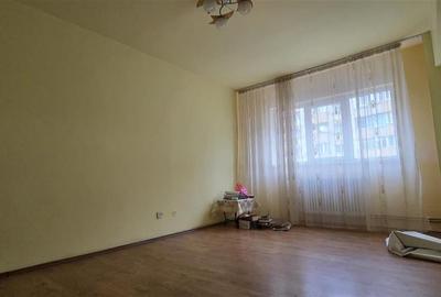 Apartament cu 2 camere decomandat în Mărăști