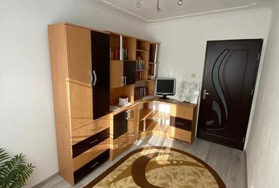 Vind apartament 88 mp Bocsa et 2 - 3