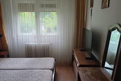 Apartament cu 3 camere decomandat în Central - 3