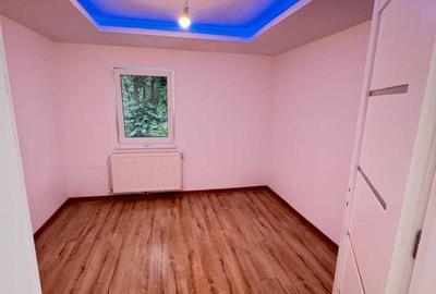 Apartament cu 2 camere decomandat în Micro 16