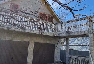 Casă cu 4 camere în Roznov - 2