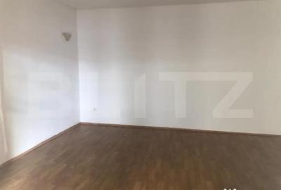 Casă cu 4 camere cu Teren 160 Mp în Schei - 9