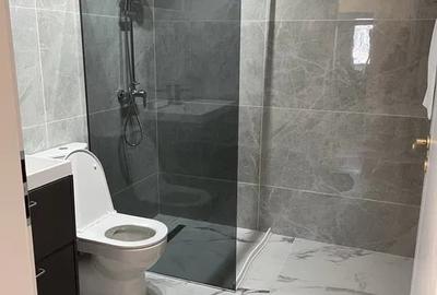 Casă cu 4 camere decomandat cu Canalizare în Central - 6